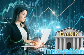 Une Femme Explore Les Innovations Technologiques Avec Sa Banque